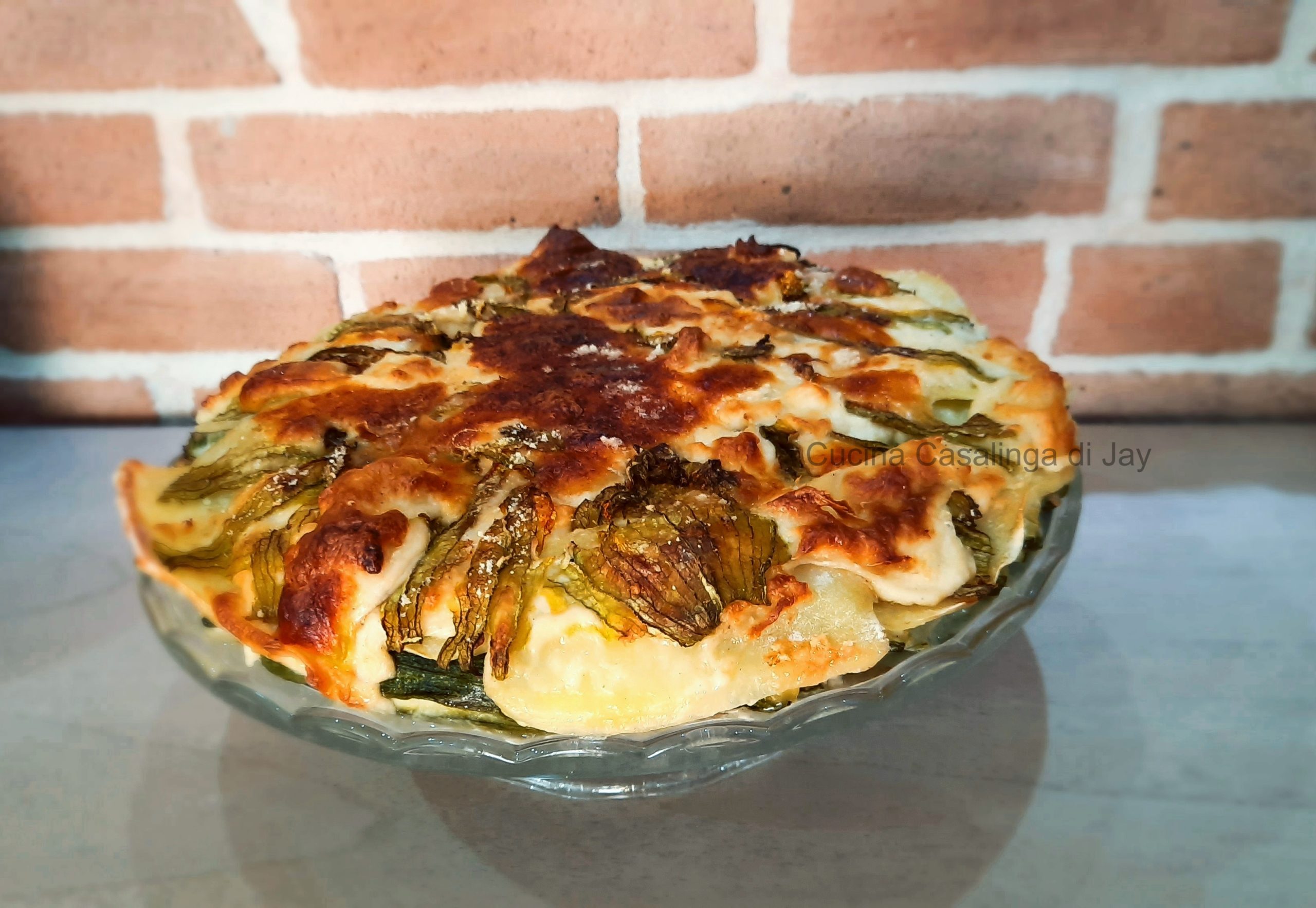 Torta salata di zucchne, patate e fiori di zucca