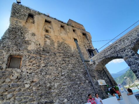 ristorante Torre Normanna, cucina mediterranea, da una location raffinata ed unica